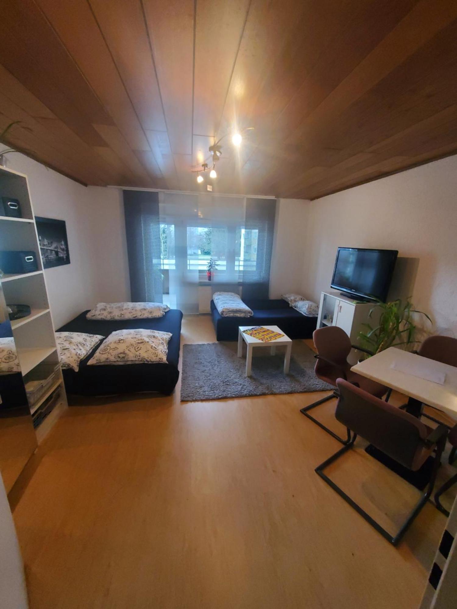 Einzimmerwohnungmit Grossem Balkon Mietersheim Kültér fotó