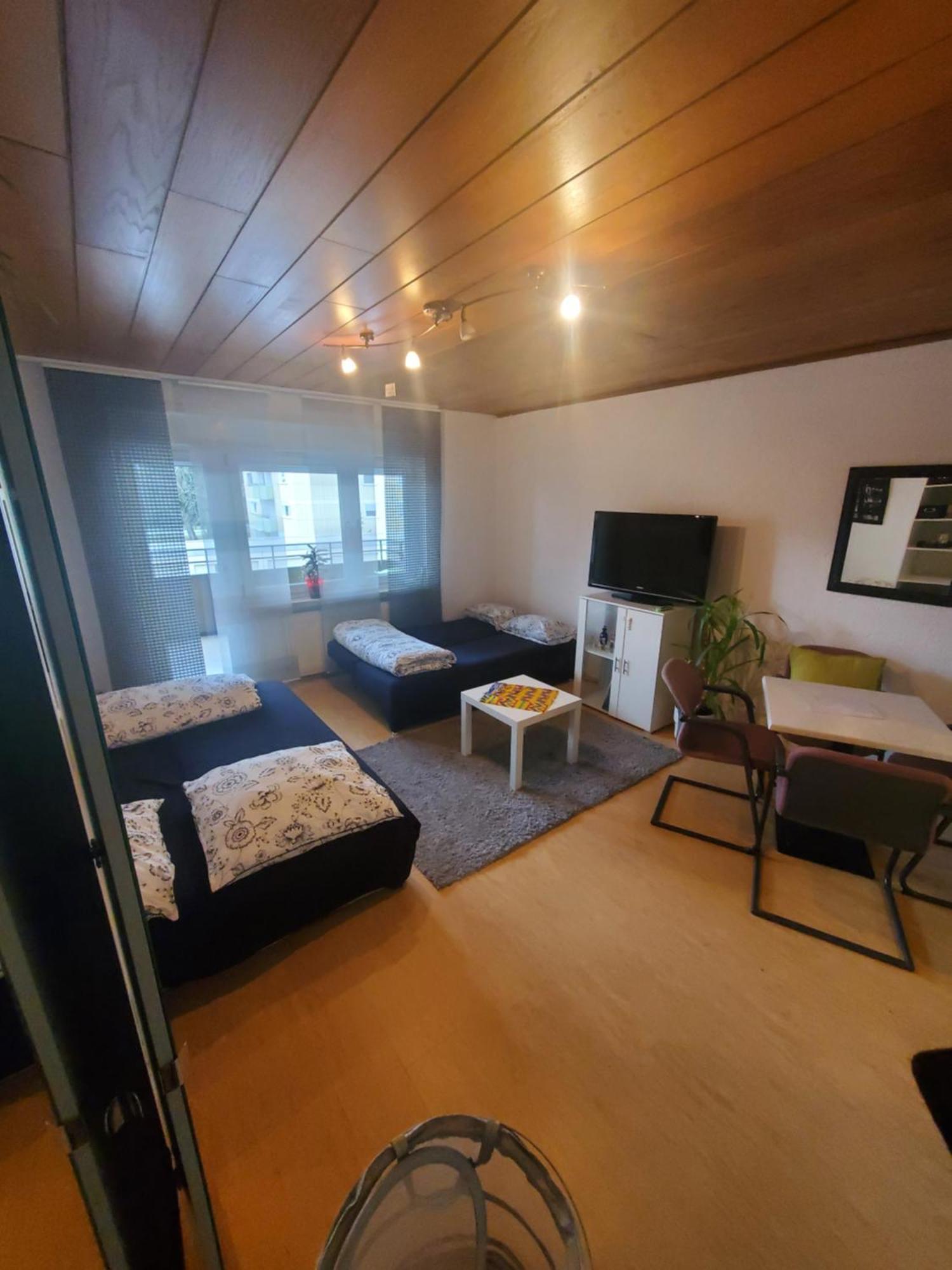 Einzimmerwohnungmit Grossem Balkon Mietersheim Kültér fotó